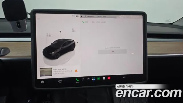 Tesla Model Y — Фото автомобиля 14
