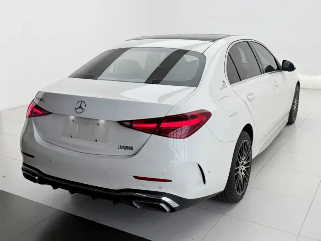 Mercedes-Benz C-Class — Фото автомобиля 9