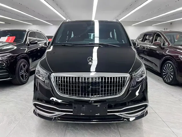 Mercedes-Benz Vito 2021 2.0T Elite 7-Seater — Фото автомобиля 2