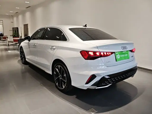 Audi A3 — Фото автомобиля 4