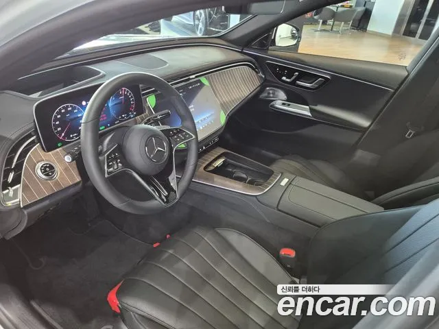 Mercedes-Benz E-Class W214 — Фото автомобиля 16