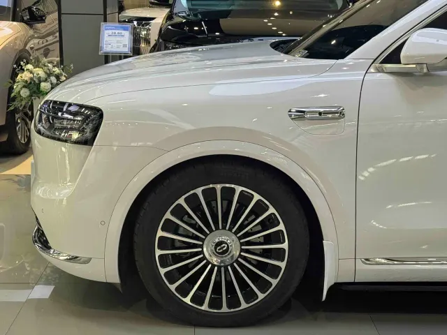 Aito M7 — Фото автомобиля 4