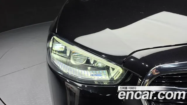 Mercedes-Benz S-Class — Фото автомобиля 21