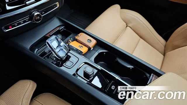 Вольво S60 S60 третьего поколения B5 Ultimate Bright — Фото автомобиля 9
