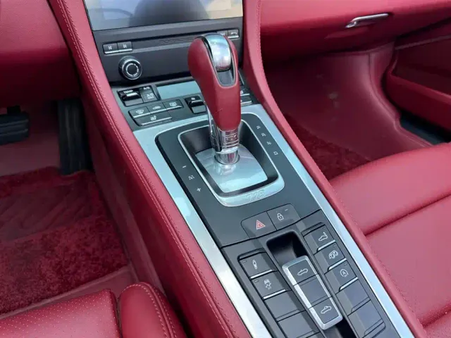 Porsche 718 — Фото автомобиля 12