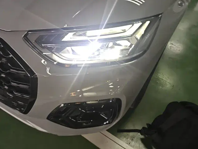 Audi Q5L — Фото автомобиля 23