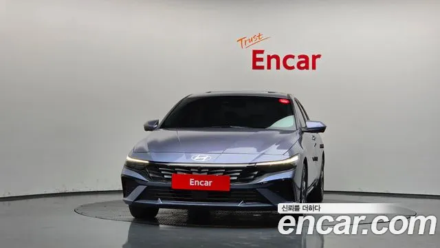 Hyundai AVANTE Новый Avante (CN7) — Фото автомобиля 3