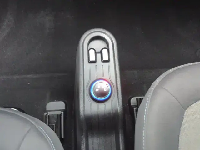 Wuling Hongguang Mini EV — Фото автомобиля 16