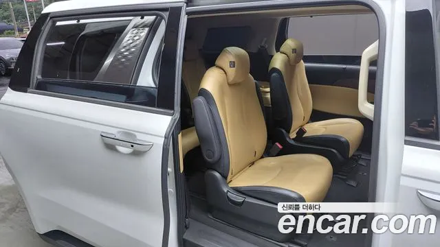 Kia Canival Carnival 4 поколение Дизель 9 мест Noblesse — Фото автомобиля 23