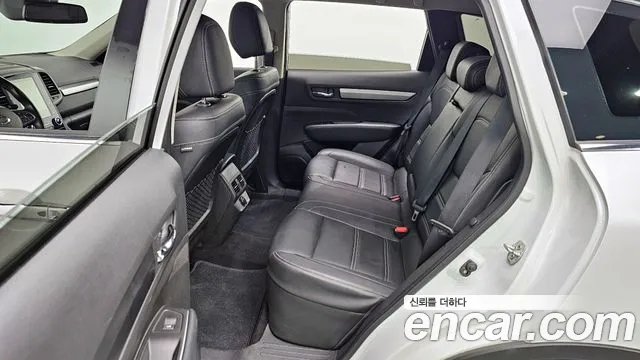 Renault-KoreaSamsung QM6 Новый QM6 2.0 GDe LE Signature 2WD — Фото автомобиля 11