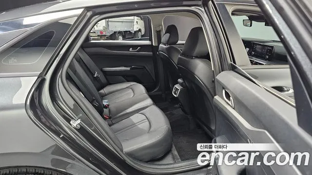 Kia K5 K5 3 поколение 2.0 LPI(Для проката) — Фото автомобиля 13