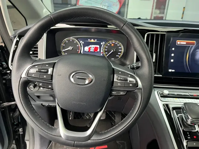 GAC Trumpchi M8 — Фото автомобиля 16