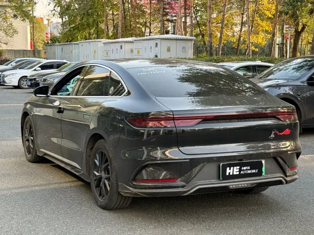 BYD Han — Фото автомобиля 4