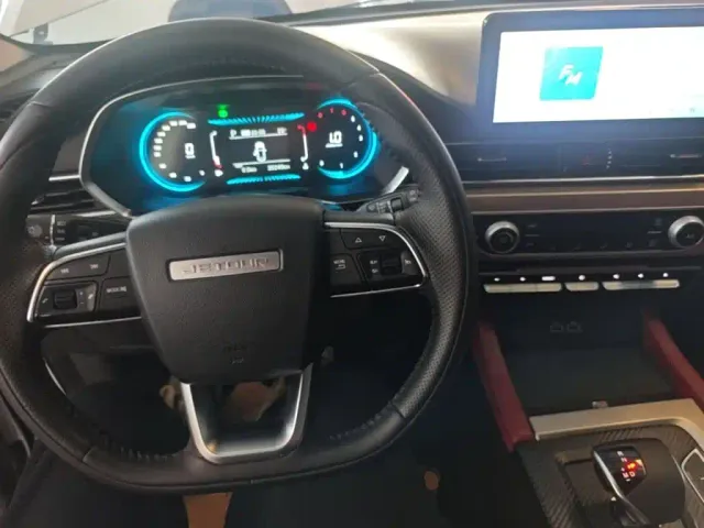 Jetour X70 — Фото автомобиля 9