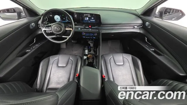 Hyundai AVANTE Avante (CN7) — Фото автомобиля 5