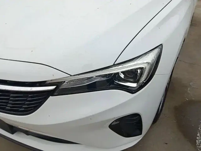 Buick Verano — Фото автомобиля 23