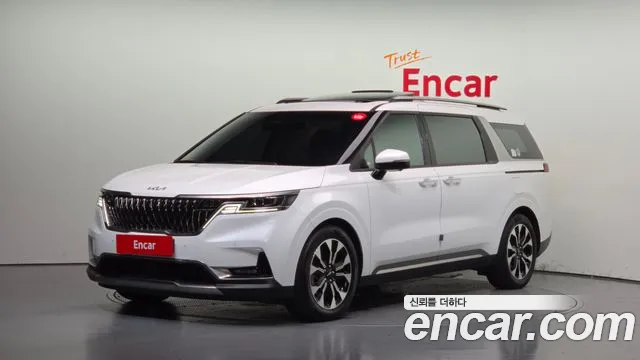 Фотография автомобиля — Kia Carnival Generation 4