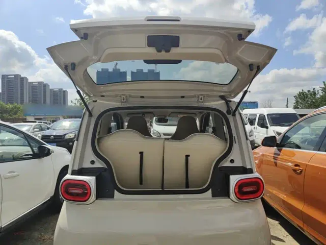 Wuling Hongguang Mini EV — Фото автомобиля 18