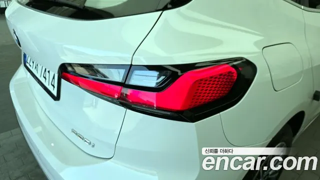 BMW 2-Series — Фото автомобиля 22