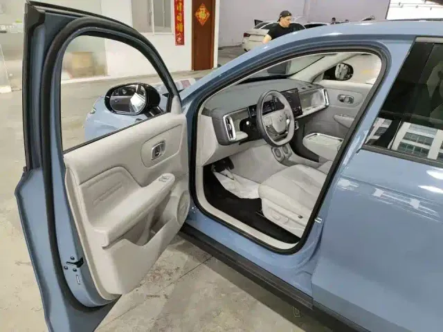 Leapmotor B10 — Фото автомобиля 3