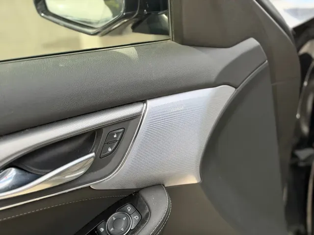 Cadillac CT5 — Фото автомобиля 7