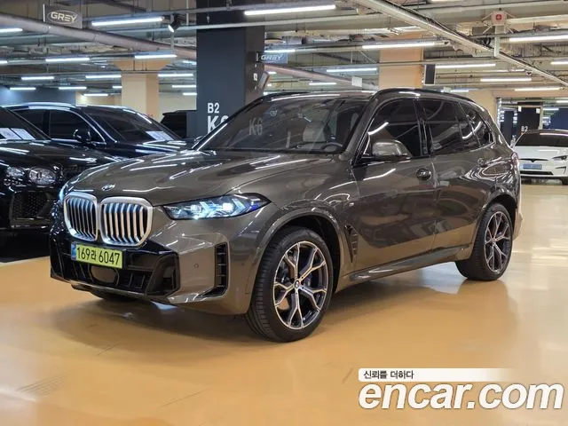 Фотография автомобиля — BMW X5 G05