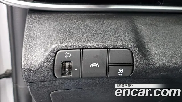 Hyundai Avante — Фото автомобиля 19