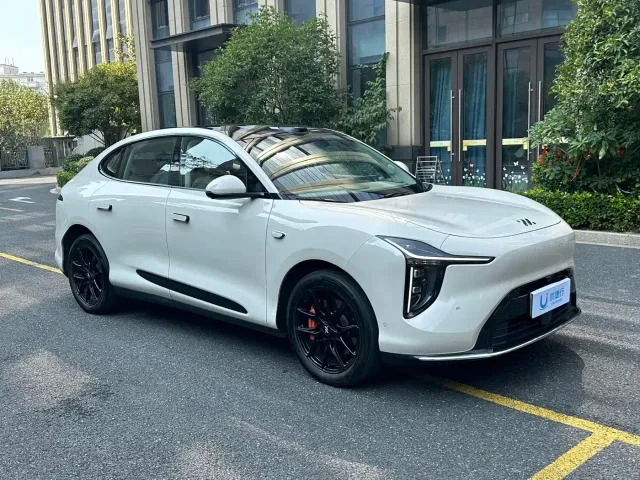 IM Motors LS6 — Фото автомобиля 2