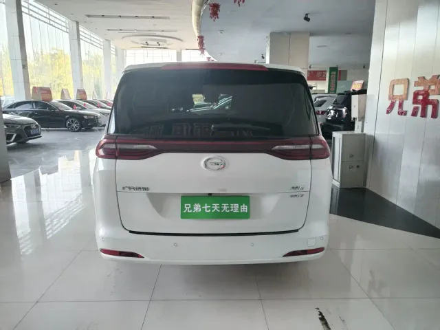 GAC Trumpchi M6 — Фото автомобиля 8