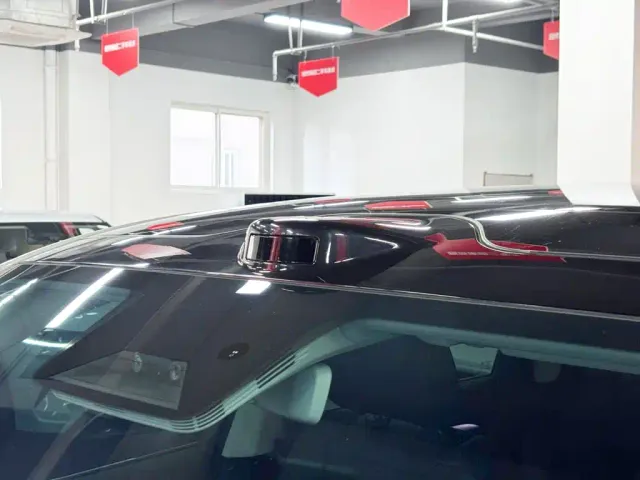 Leapmotor C10 — Фото автомобиля 12