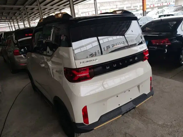 Wuling Hongguang Mini EV — Фото автомобиля 4