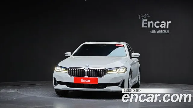 BMW 5-Series 5 серия (G30) — Фото автомобиля 2