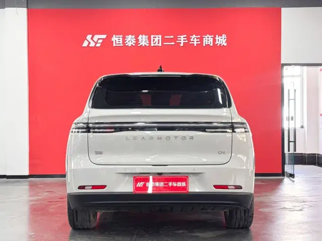 Leapmotor C10 — Фото автомобиля 5