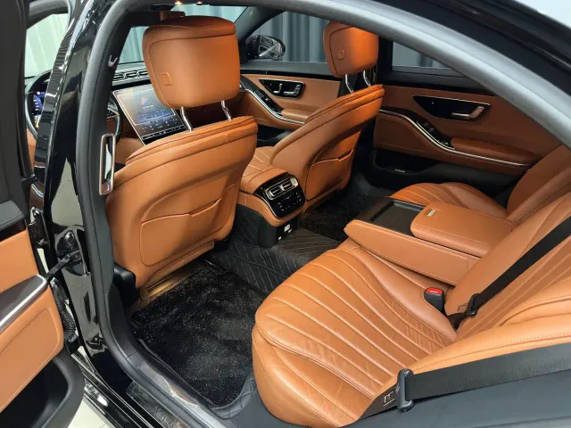 Mercedes-Benz S-Class — Фото автомобиля 7