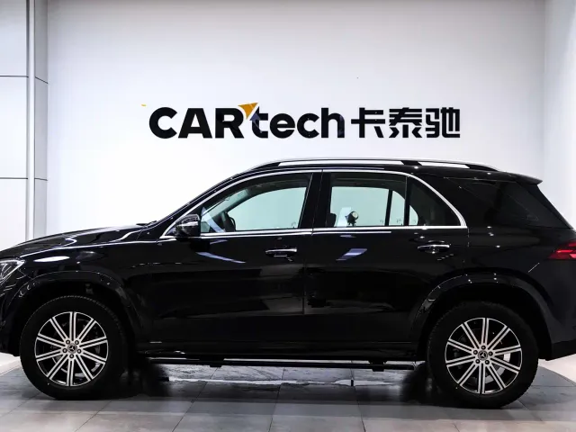 Mercedes-Benz GLE-Class — Фото автомобиля 19