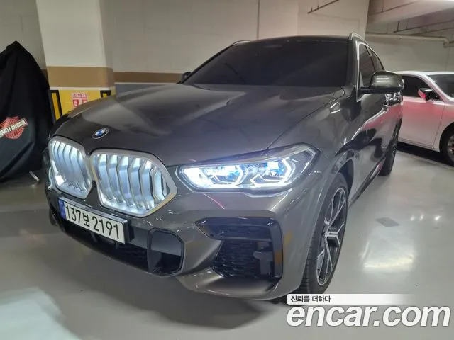 Фотография автомобиля — BMW X6 G06