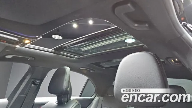 Mercedes-Benz C-Class — Фото автомобиля 4