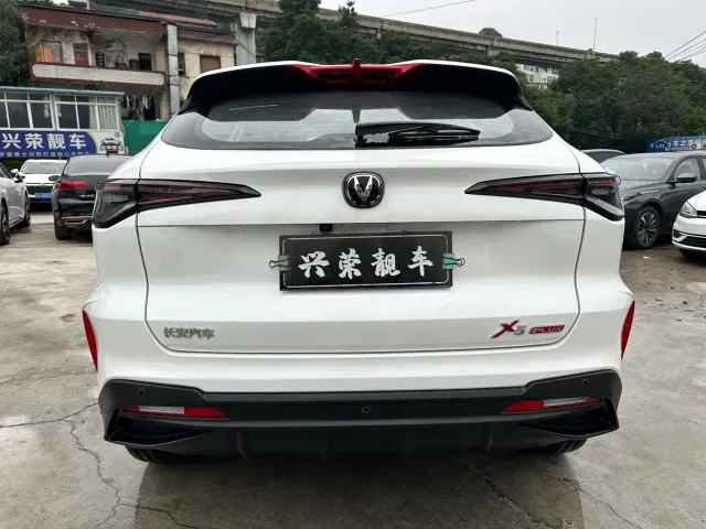 Changan X5 Plus — Фото автомобиля 5