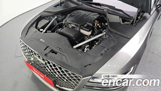 Genesis G80 Бензин 2.5 турбо AWD — Фото автомобиля 6