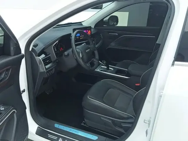 Haval H6 — Фото автомобиля 9