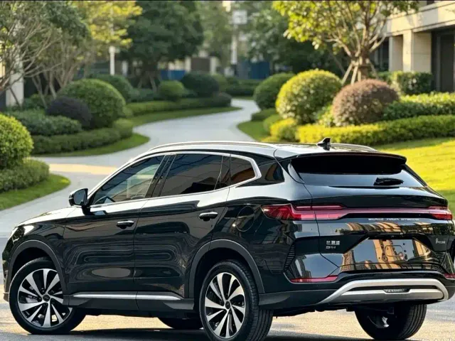 BYD Song PLUS — Фото автомобиля 4