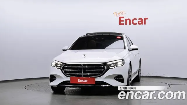 Mercedes-Benz E-Class E-класс W214 E300 4MATIC Exclusive — Фото автомобиля 2