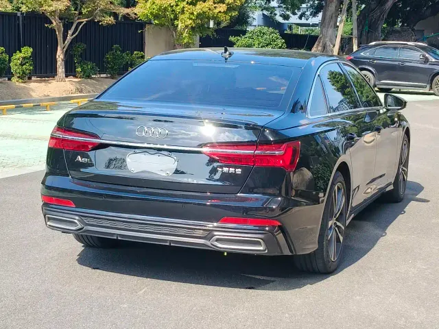Audi A6L — Фото автомобиля 15