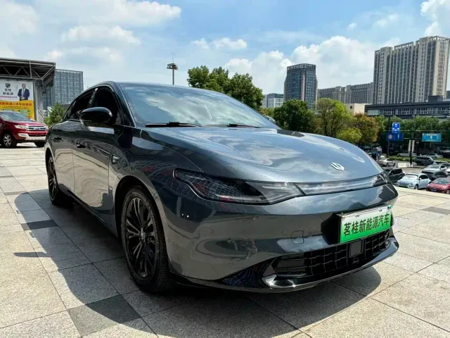 Leapmotor C01 — Фото автомобиля 3