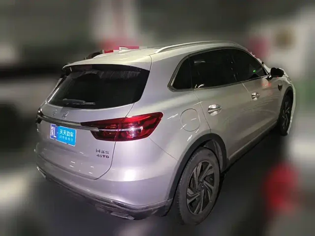 Hongqi HS5 — Фото автомобиля 2