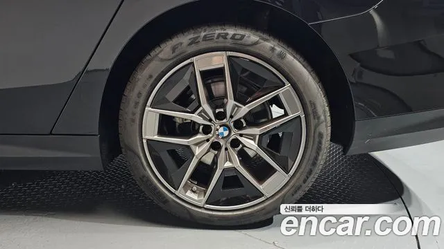 BMW 5-Series — Фото автомобиля 20