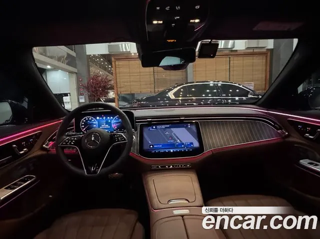 Mercedes-Benz E-Class E-класс W214 E300 4MATIC Exclusive — Фото автомобиля 3