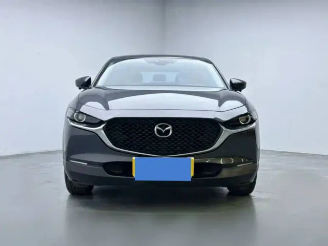 Mazda CX-30 — Фото автомобиля 2