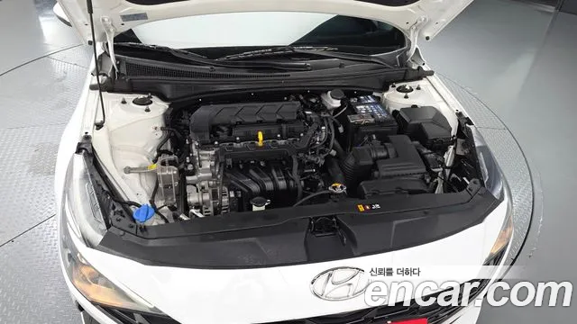 Hyundai AVANTE Avante (CN7) — Фото автомобиля 6