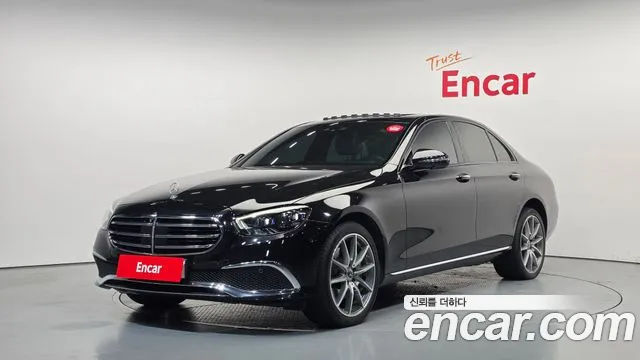 Фотография автомобиля — Mercedes-Benz E-Class W213